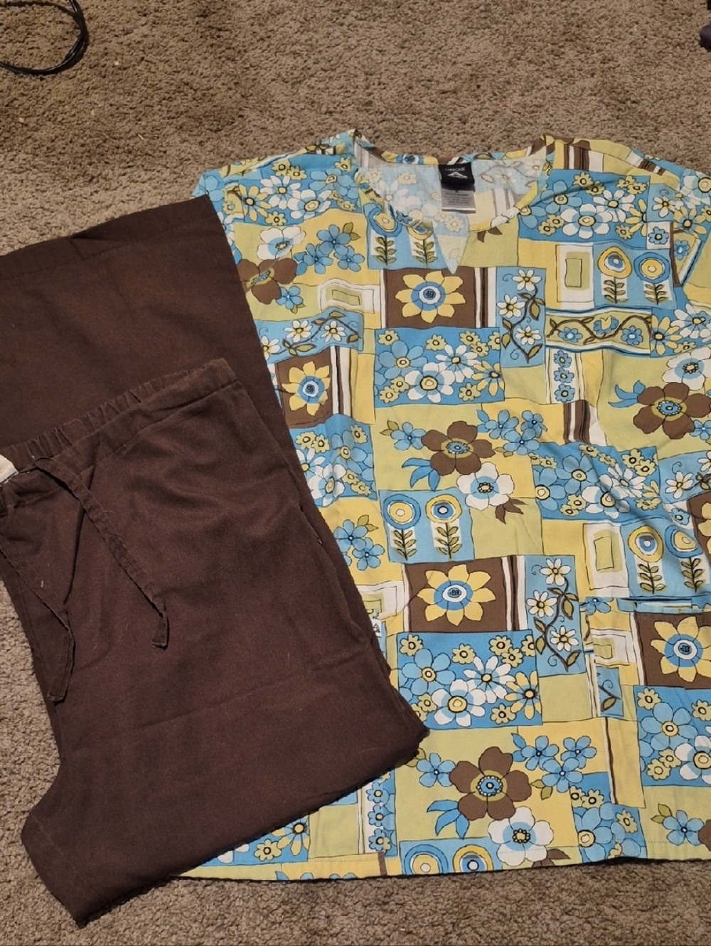Cherokee Floral Patchwork Scrub Top in Yellow & Light Blue And Brown Pants